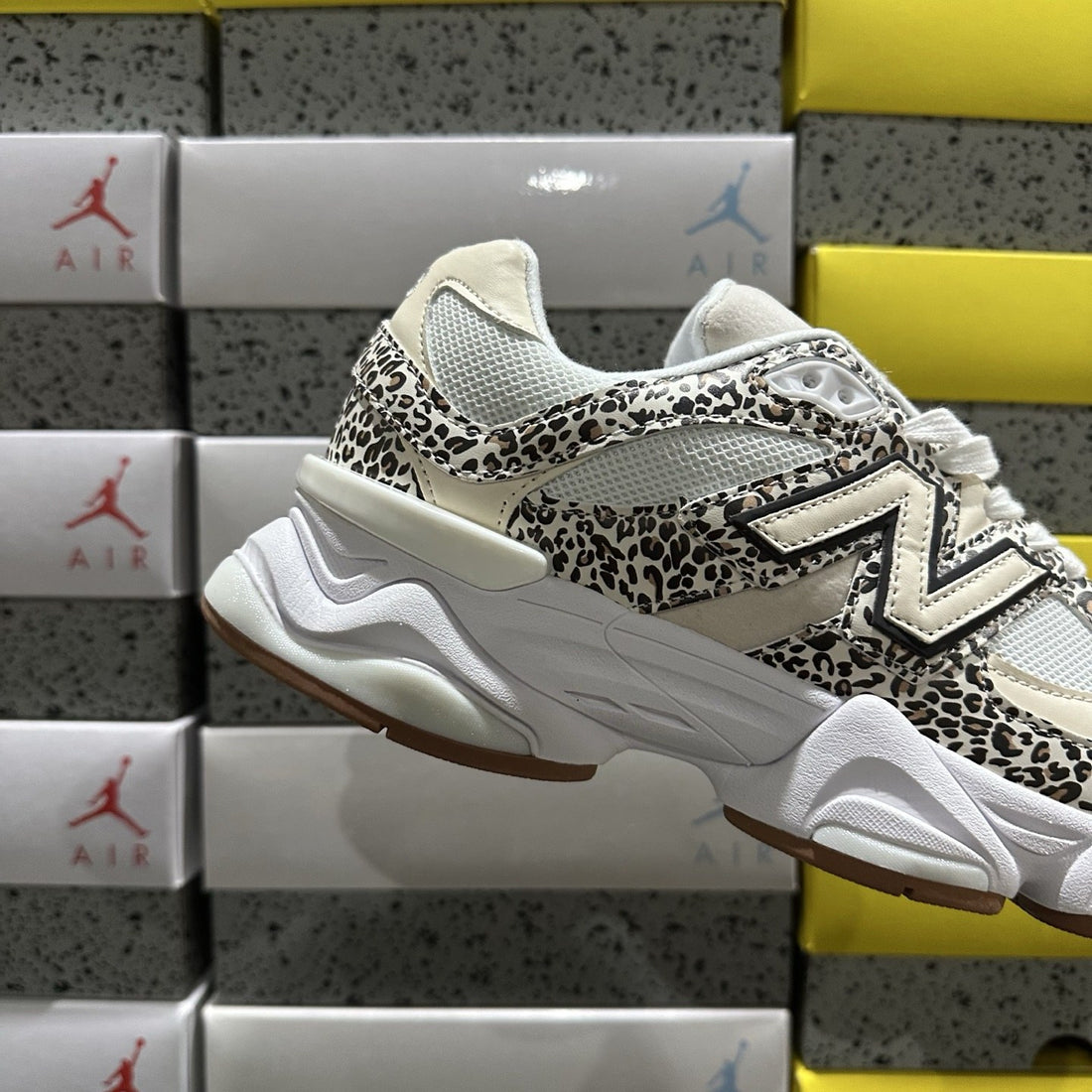 NB 9060 Cream Leopard