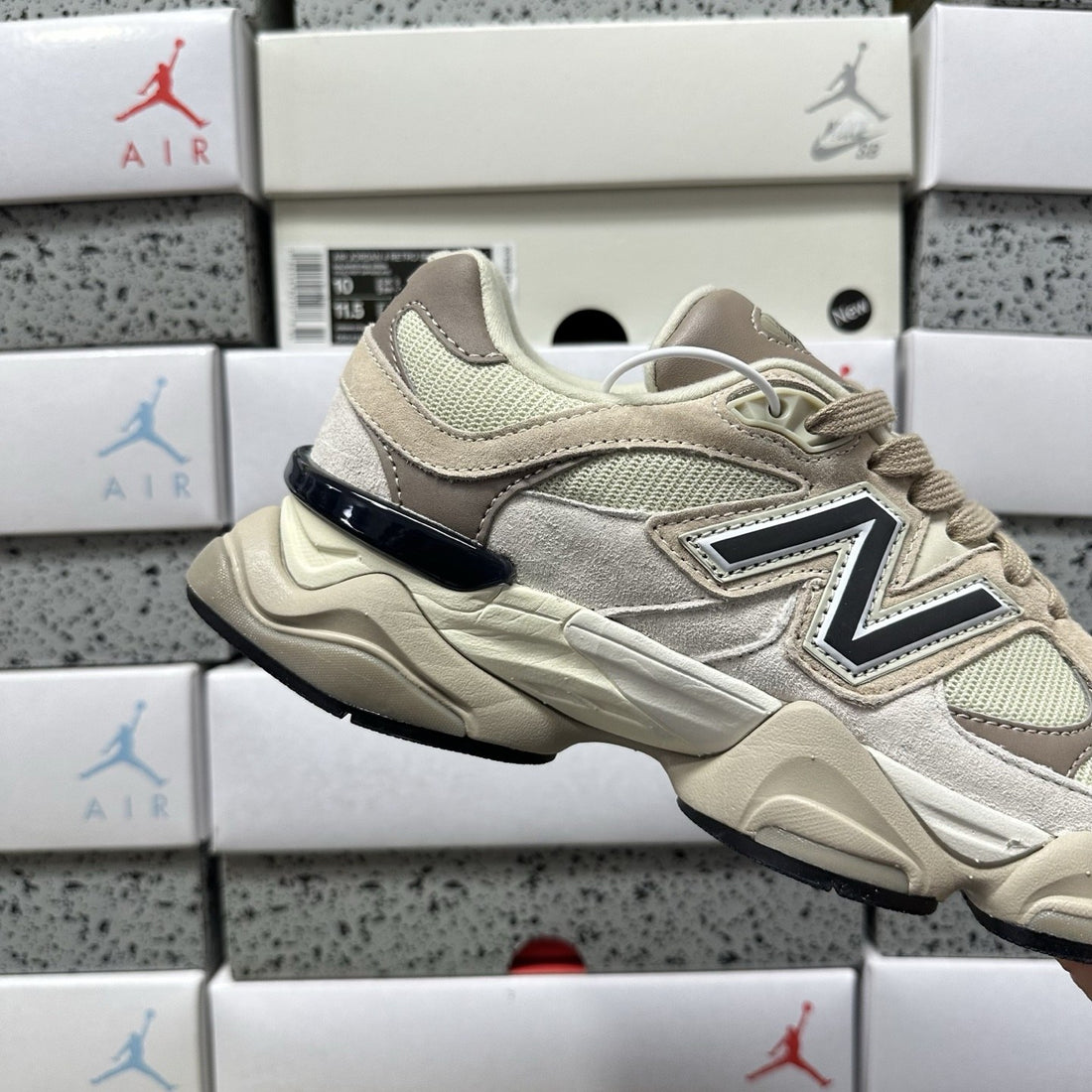 NB 9060 Cream Navy Grey