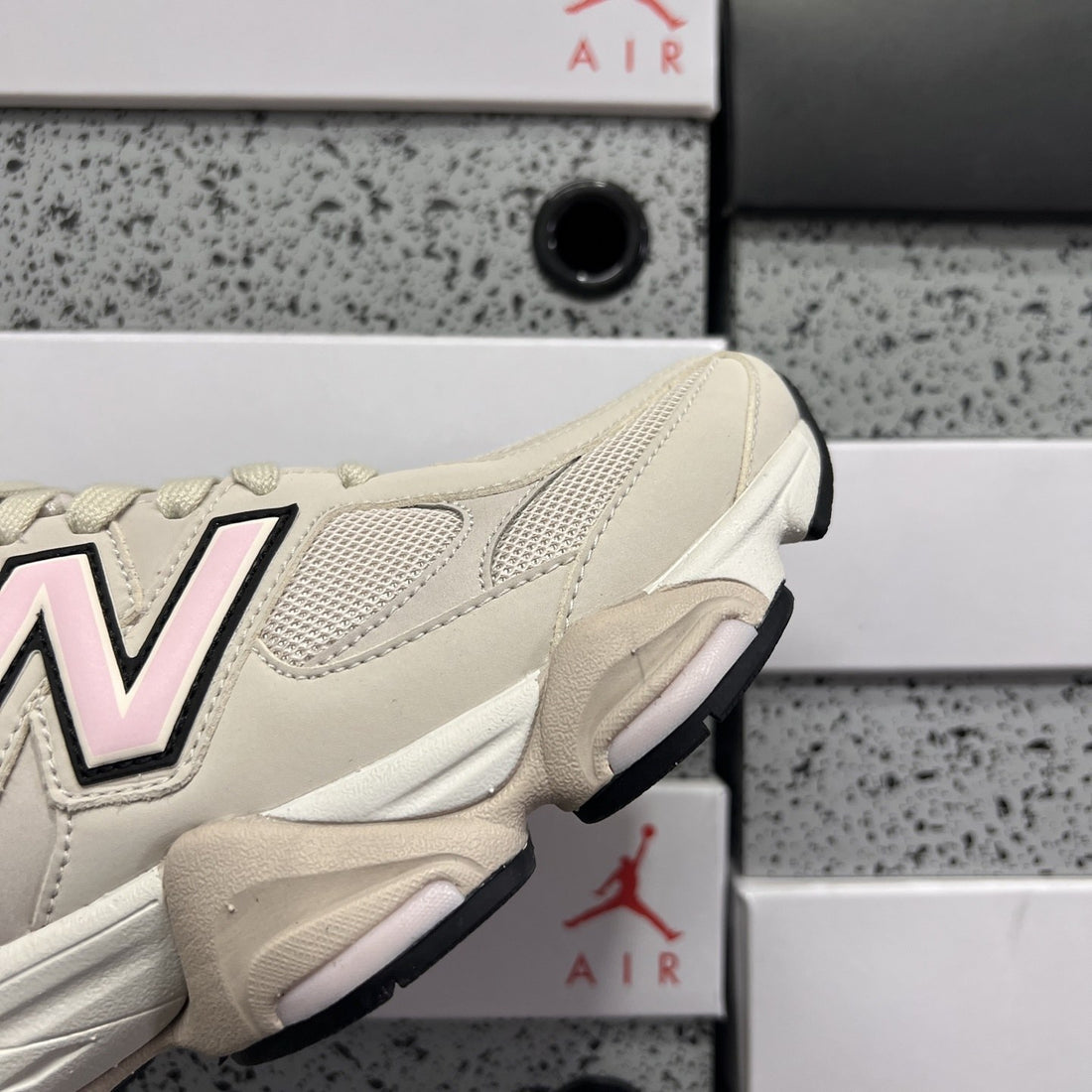 NB 9060 Cream Pink