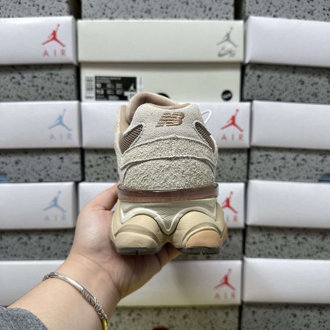 NB 9060 Cream Rust
