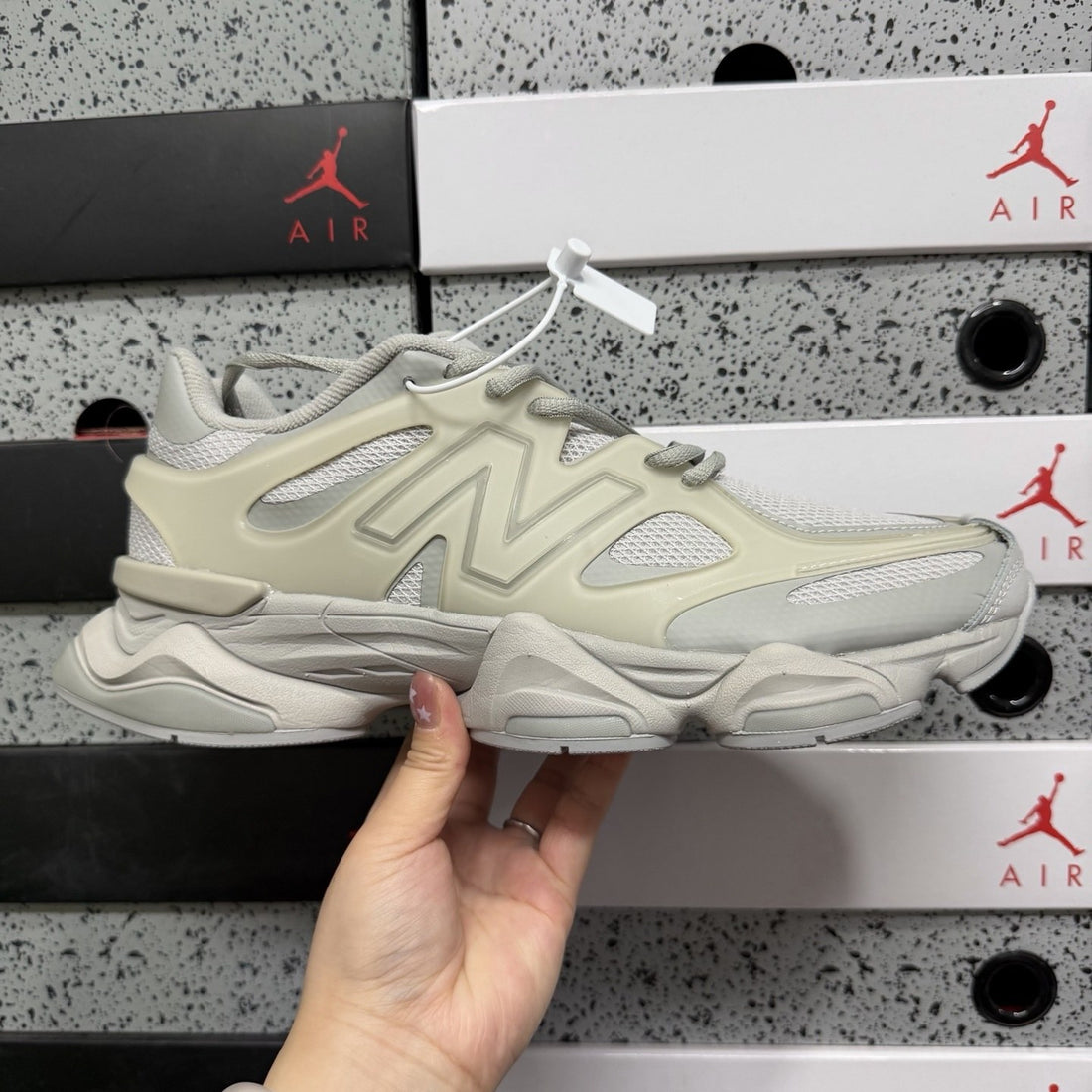 NB 9060 Cream Silver Sheen