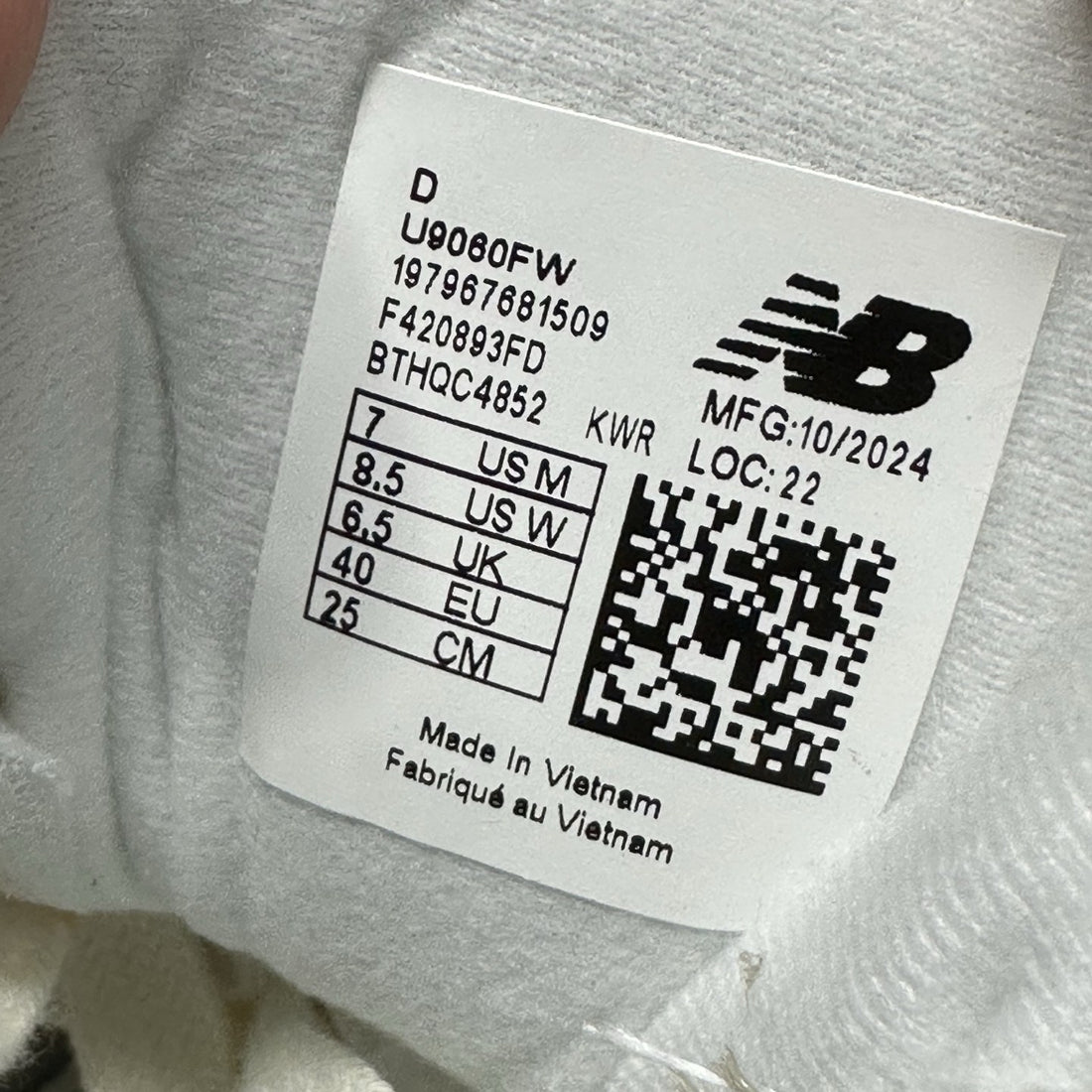 NB 9060 Cream Tan