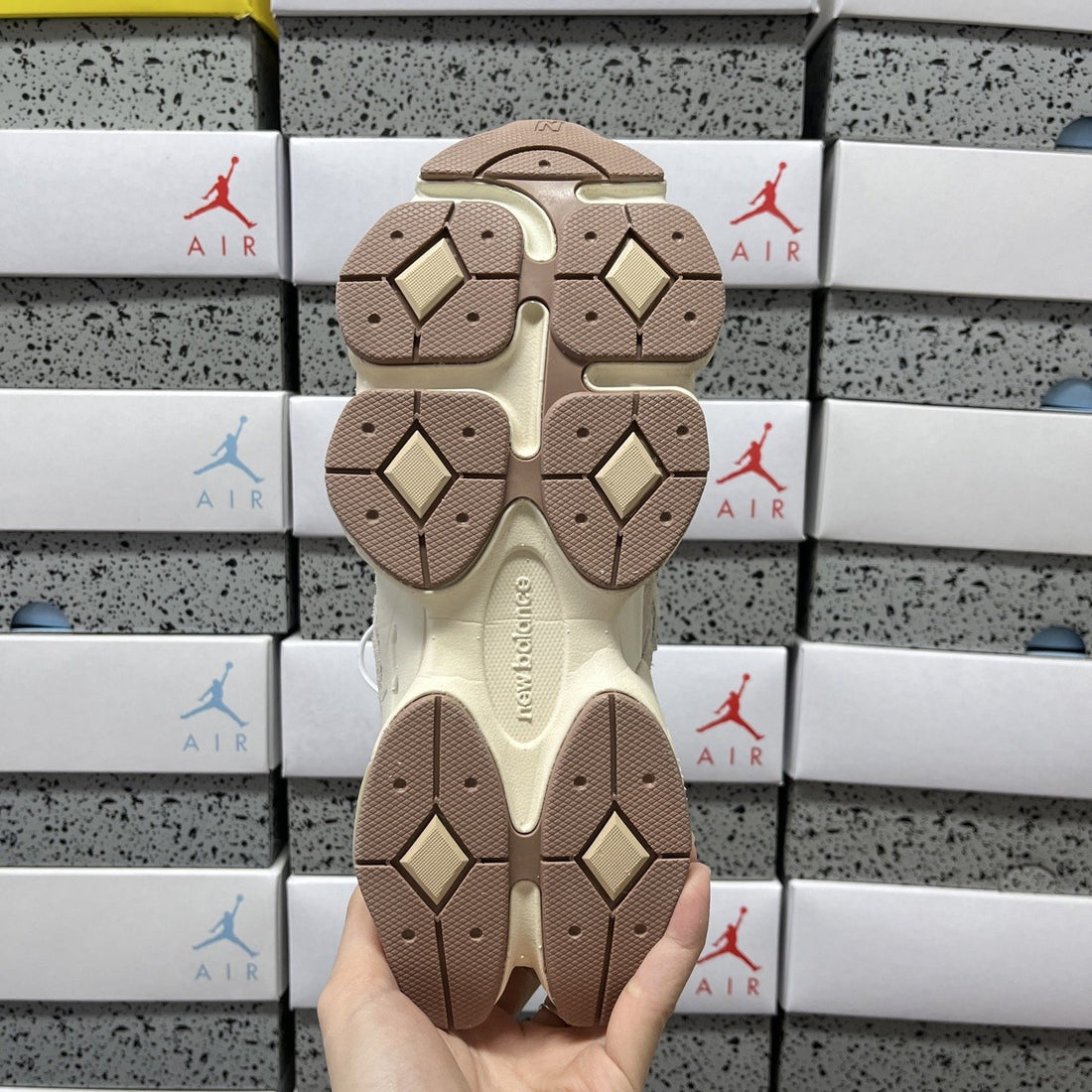 NB 9060 Cream Tan Suede