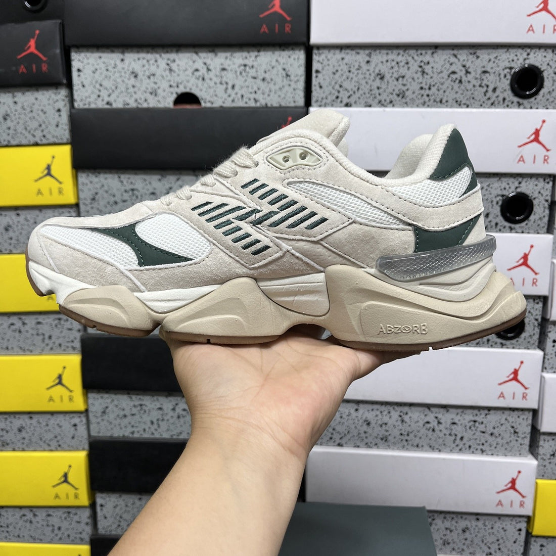 NB 9060 Cream Yellow Green