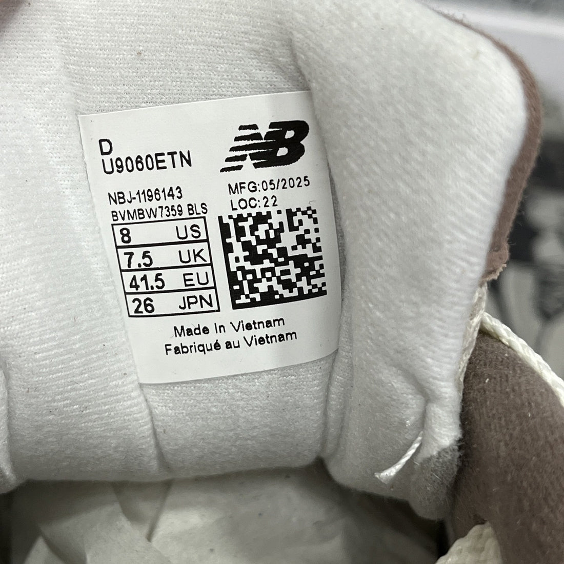 NB 9060 Driftwood Tan