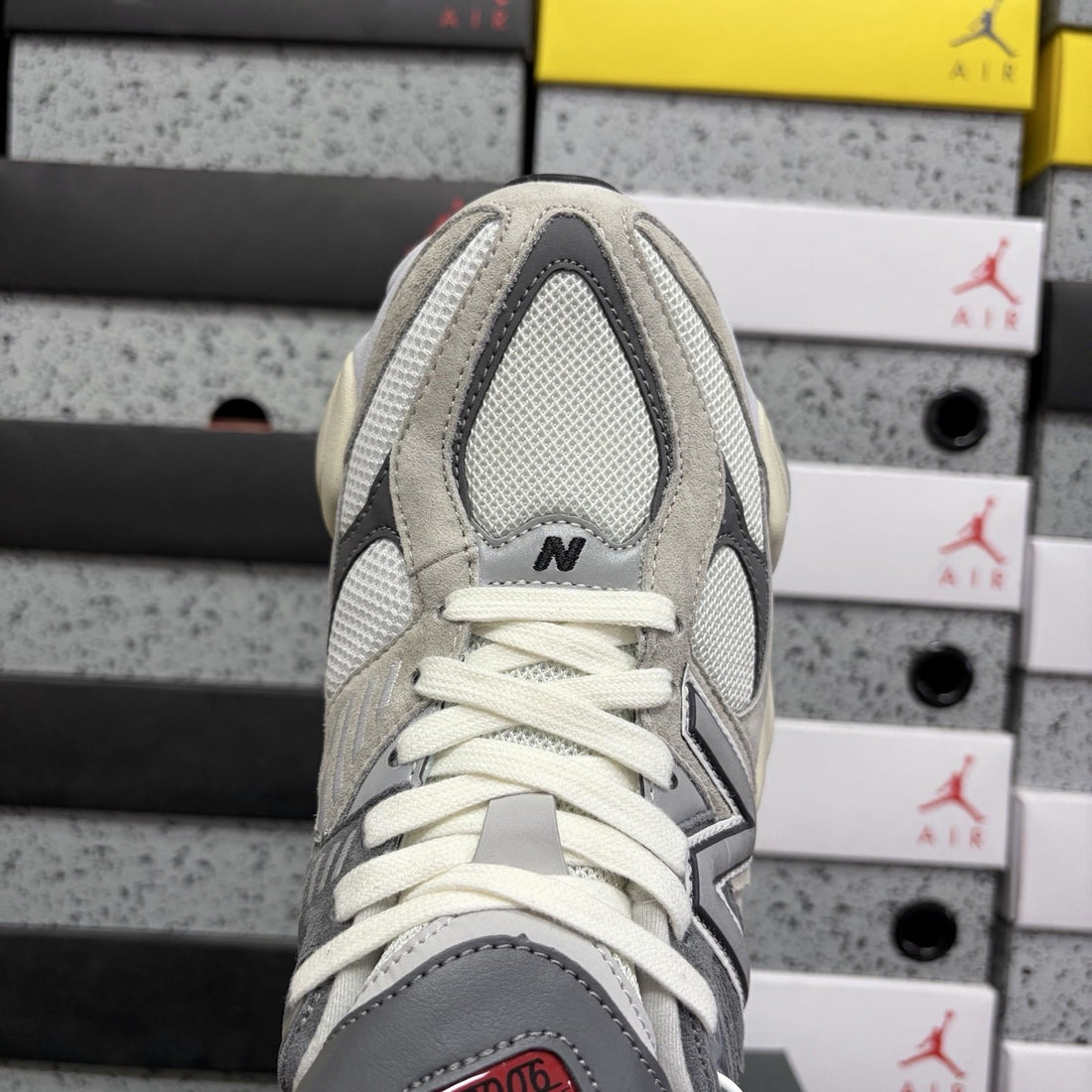 NB 9060 Grey Charcoal Cream
