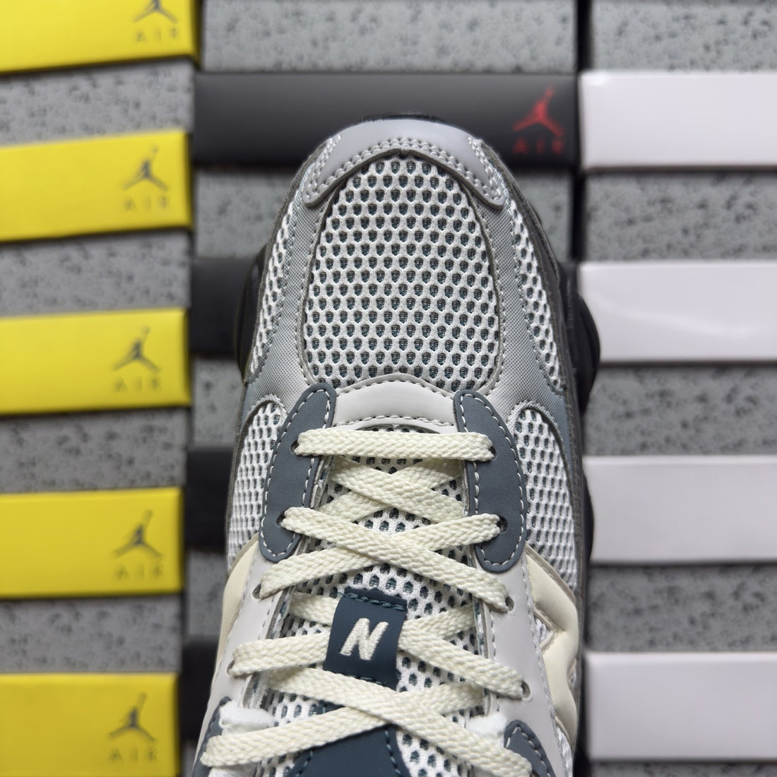 NB 9060 Grey Charcoal Sea Salt