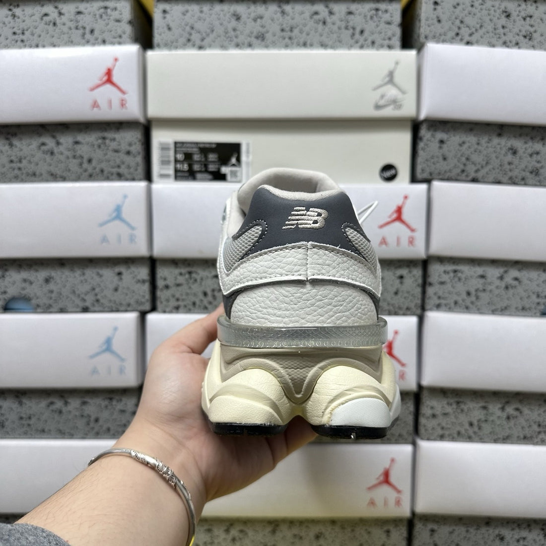 NB 9060 Grey Cream