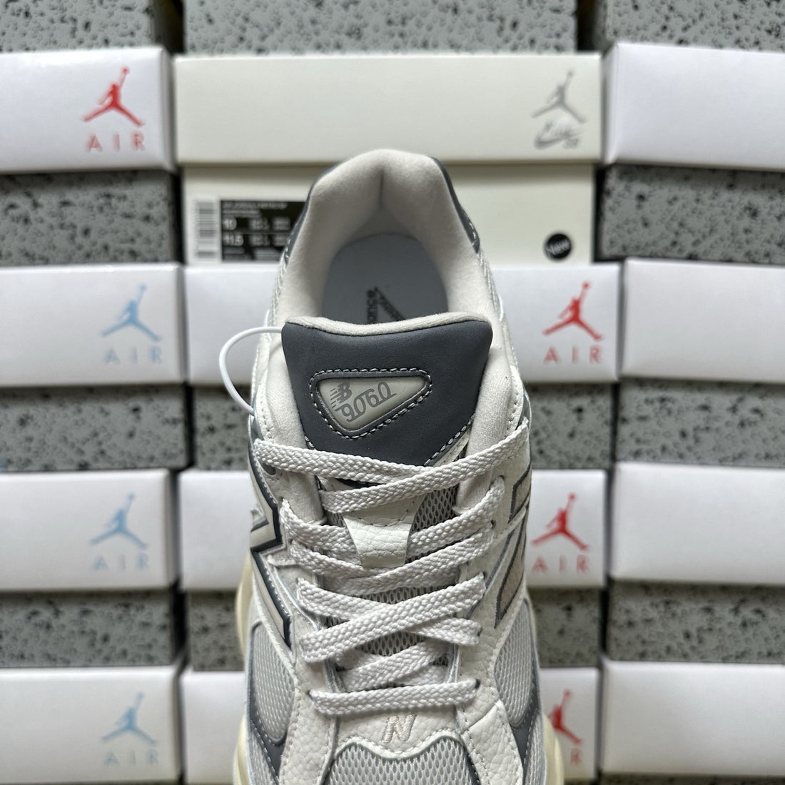 NB 9060 Grey Cream