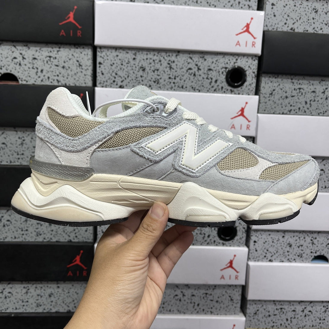 NB 9060 Grey Day
