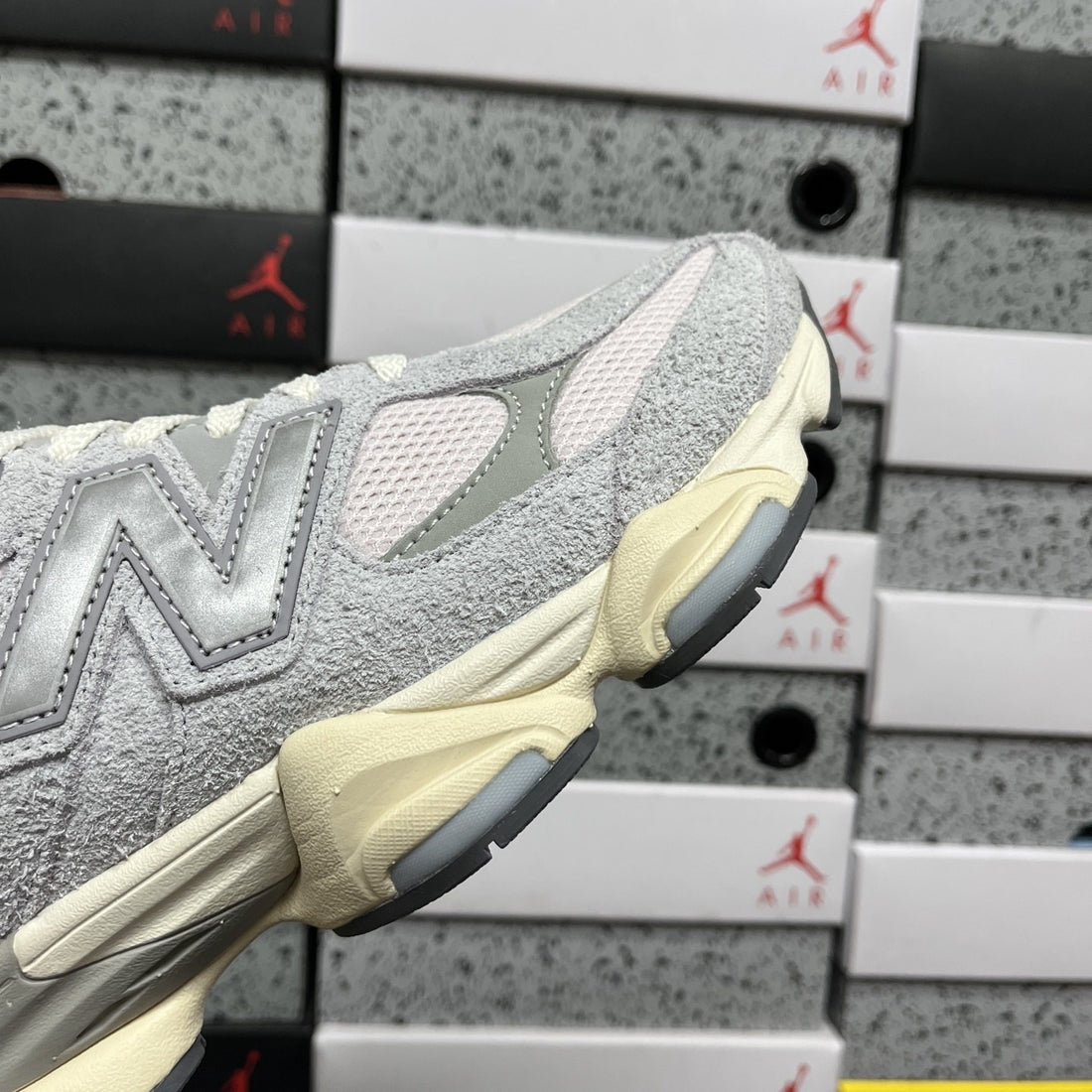 NB 9060 Grey Suede Cream
