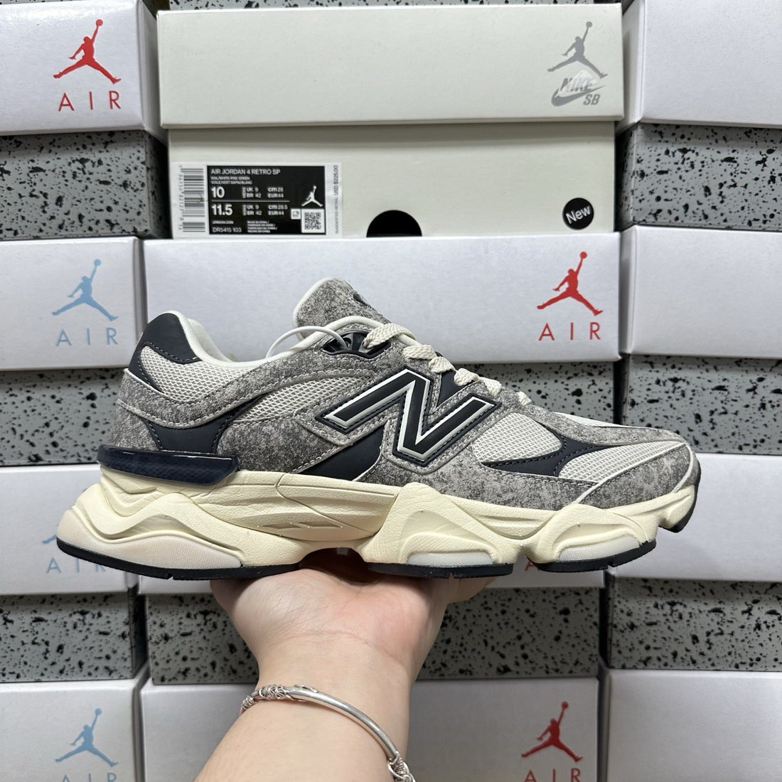 NB 9060 Grey Suede Navy
