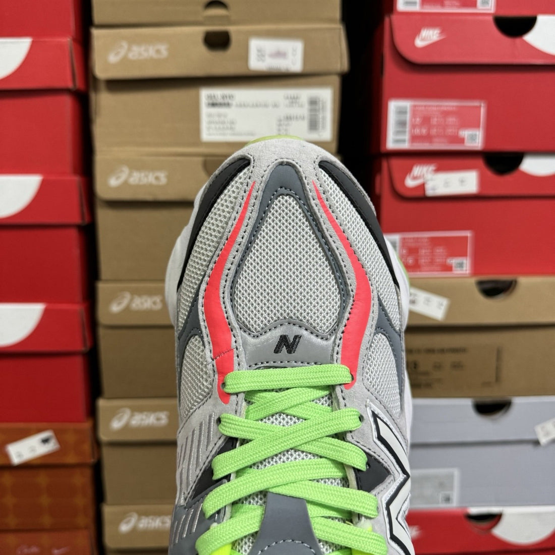 NB 9060 Grey Volt Coral