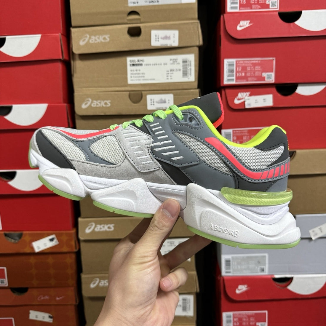 NB 9060 Grey Volt Coral