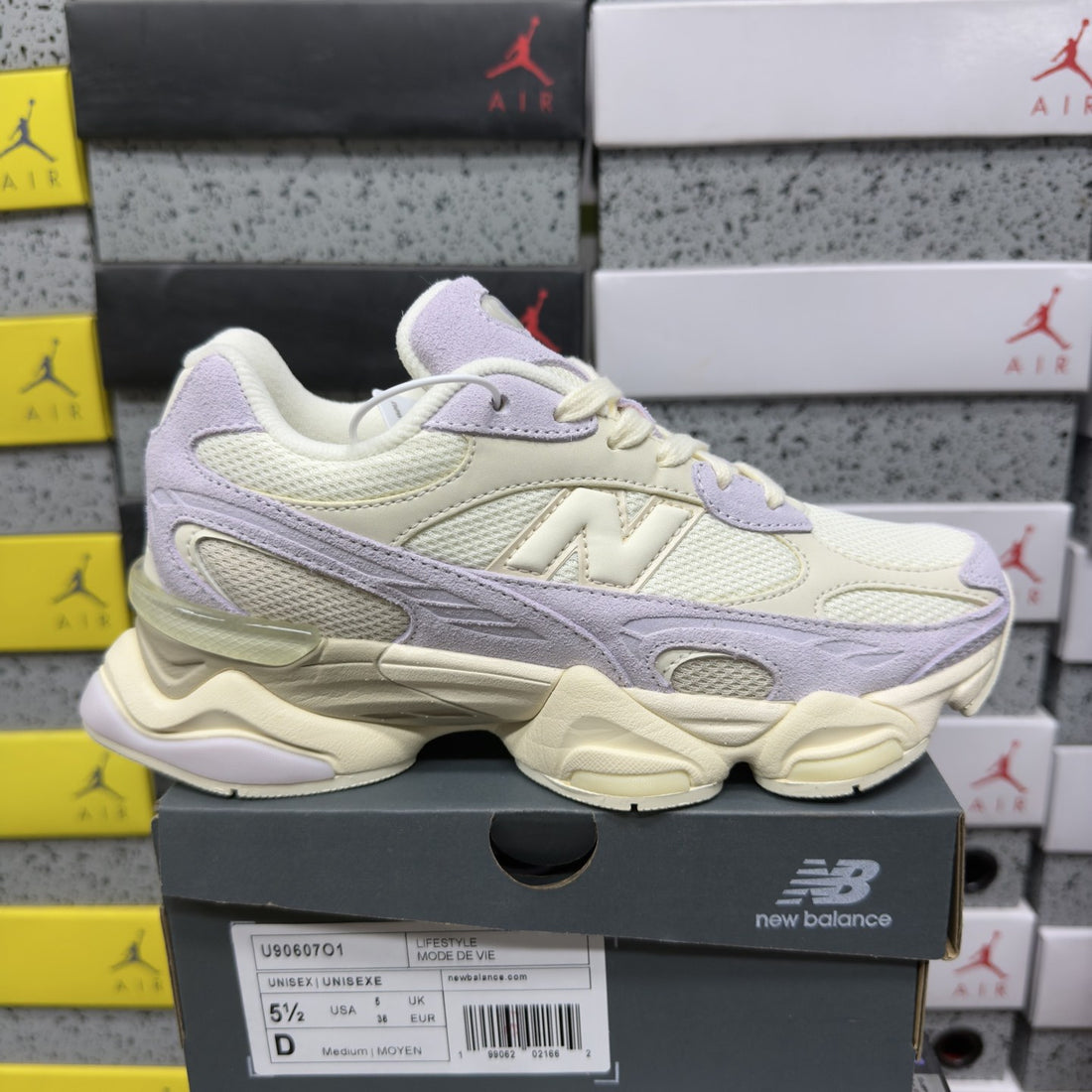 NB 9060 Lilac Cream