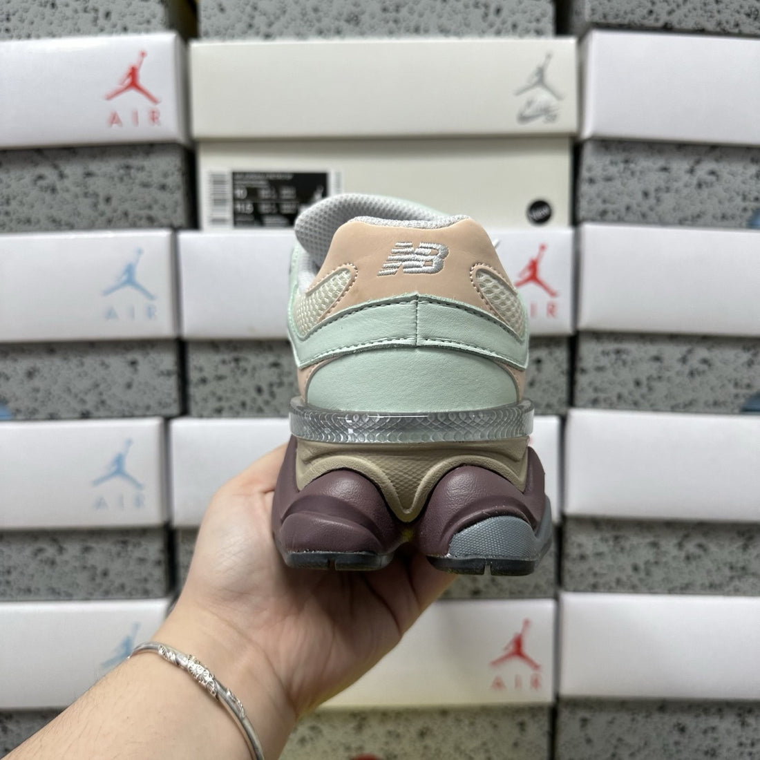 NB 9060 Mint Peach