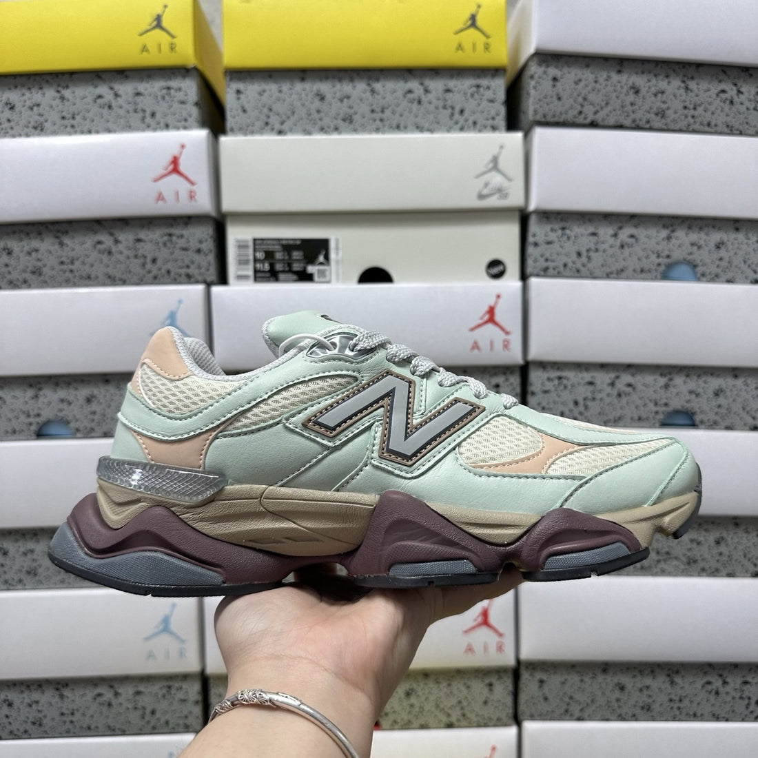 NB 9060 Mint Peach