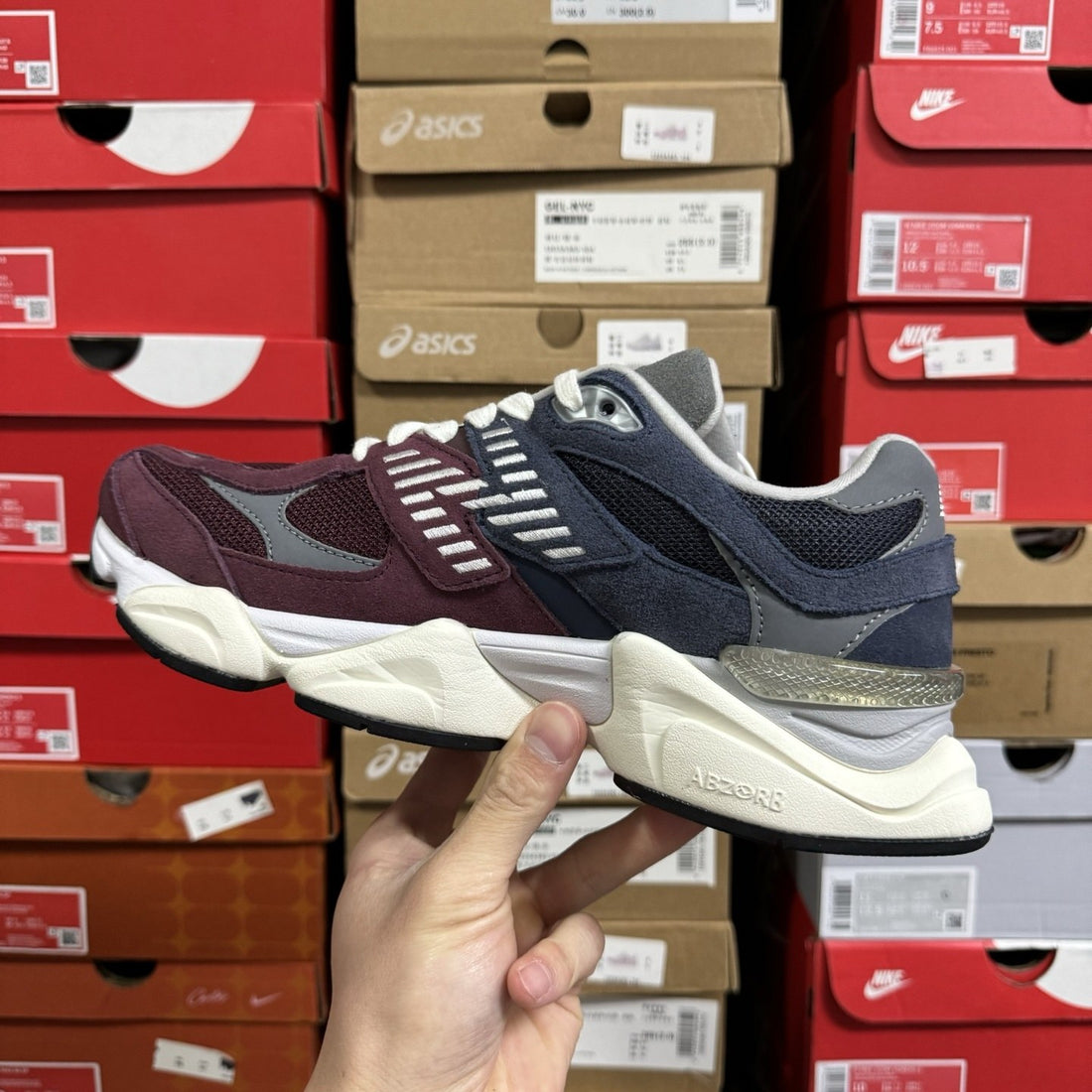 NB 9060 Navy Burgundy
