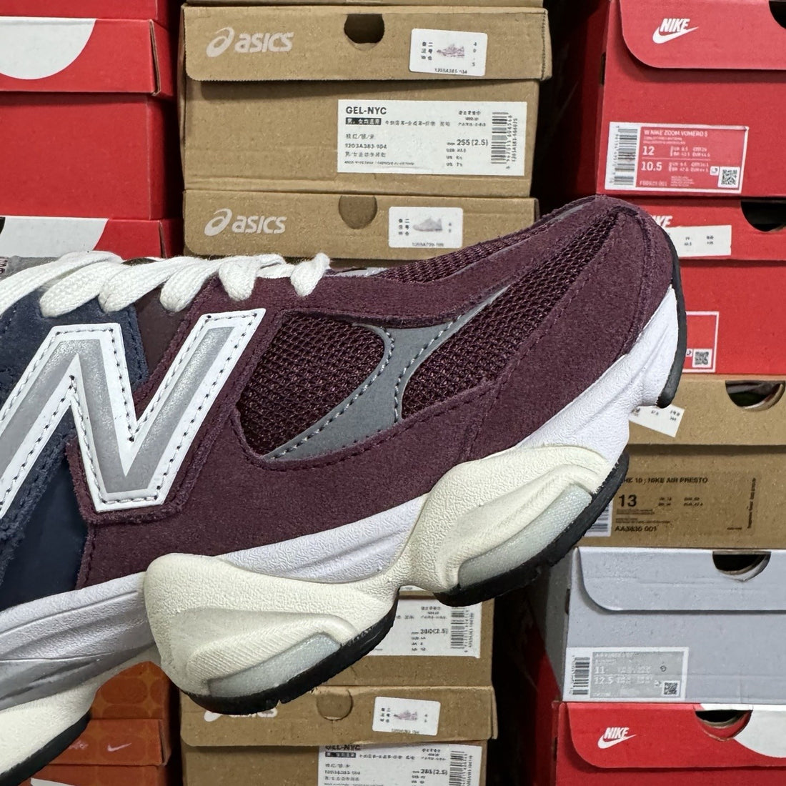 NB 9060 Navy Burgundy