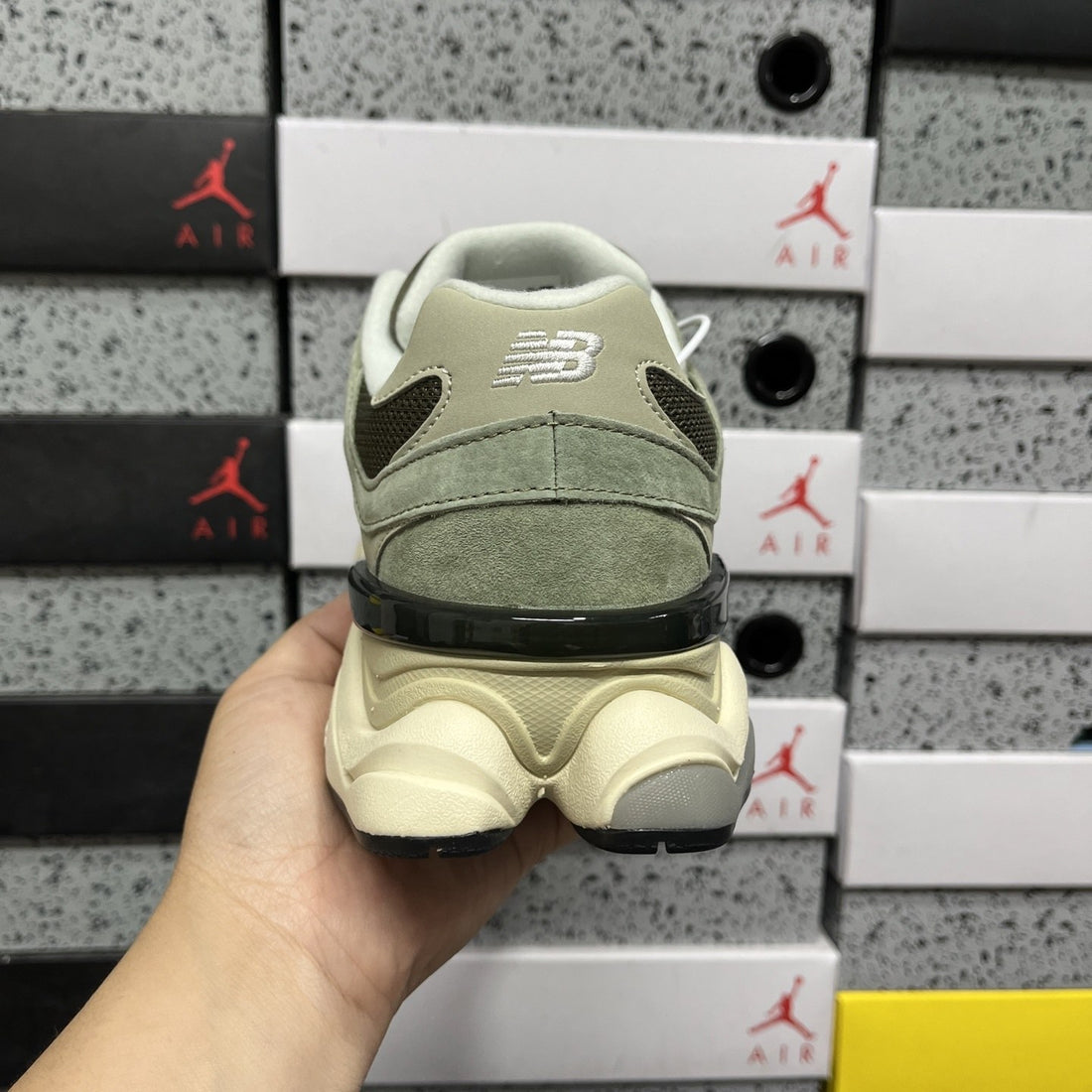 NB 9060 Olive Cream