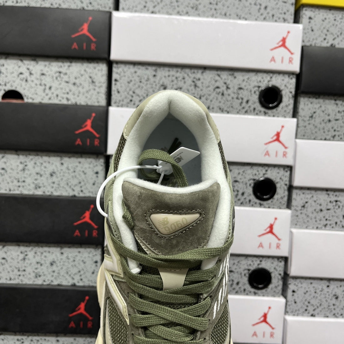 NB 9060 Olive Cream