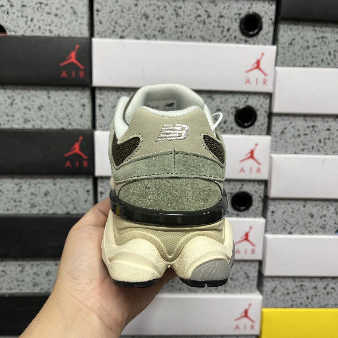 NB 9060 Olive Cream