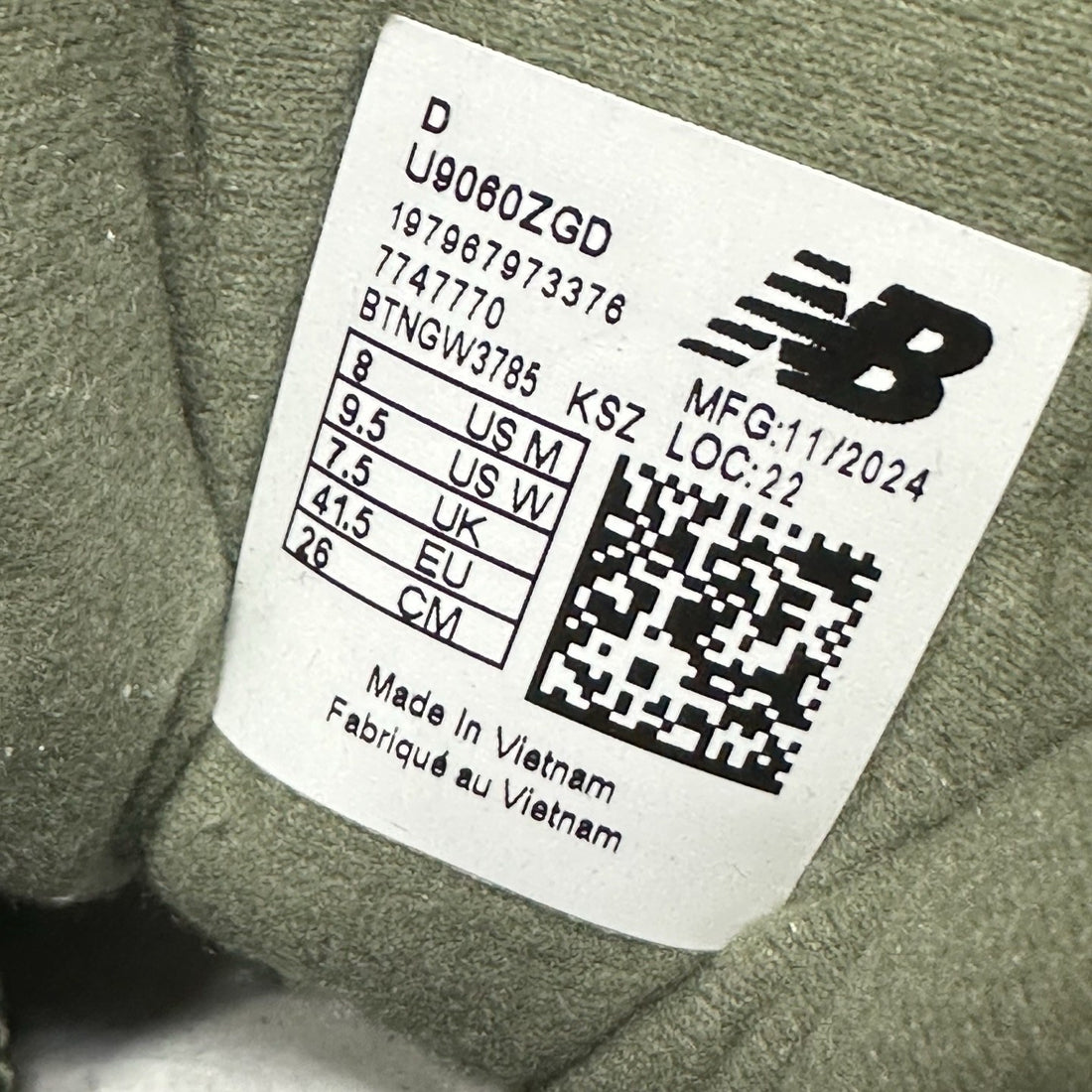 NB 9060 Olive Suede
