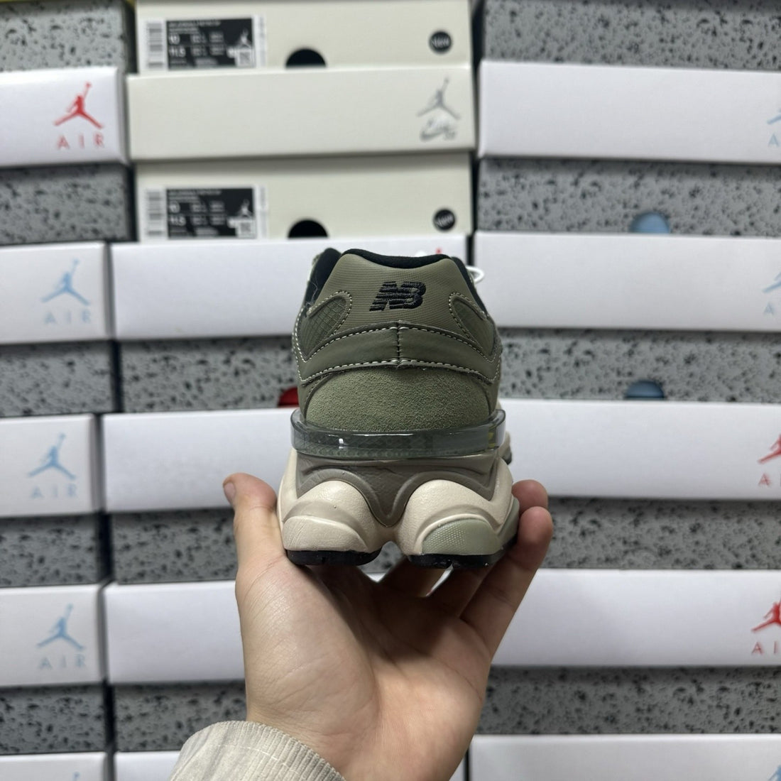 NB 9060 Olive Utility