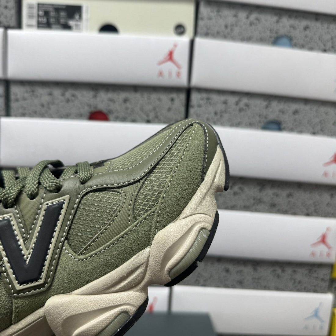 NB 9060 Olive Utility