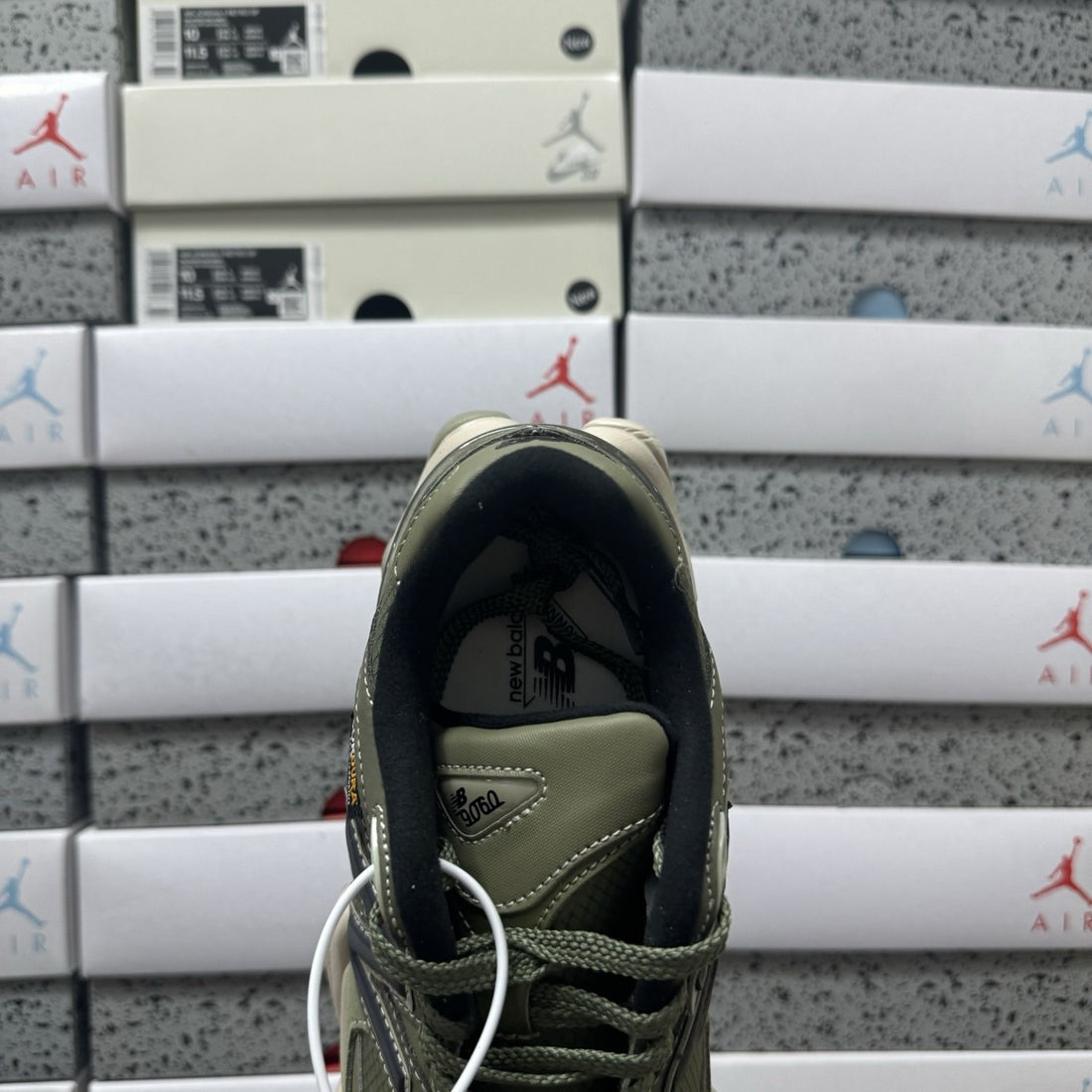 NB 9060 Olive Utility