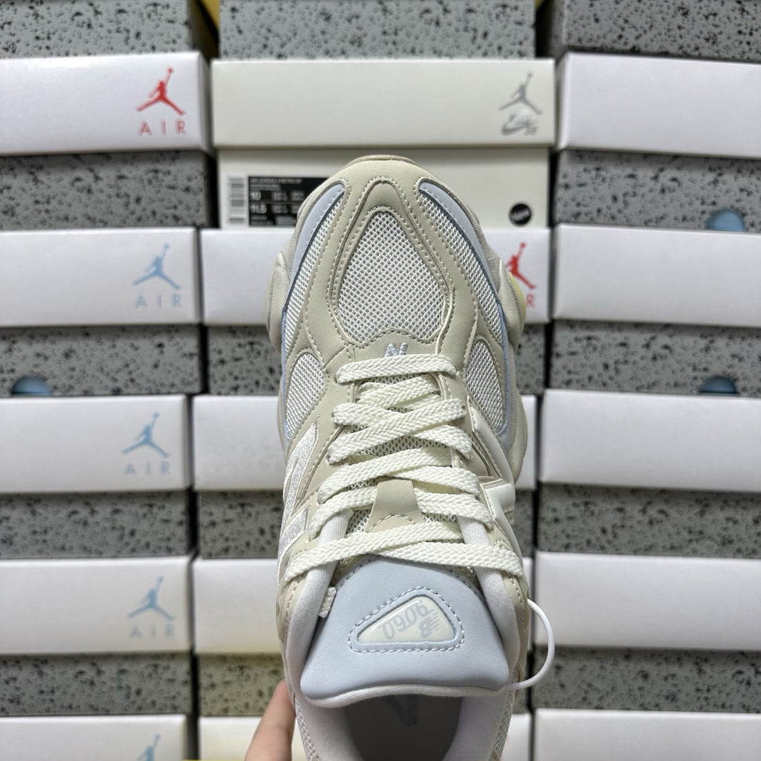 NB 9060 Pastel Sky