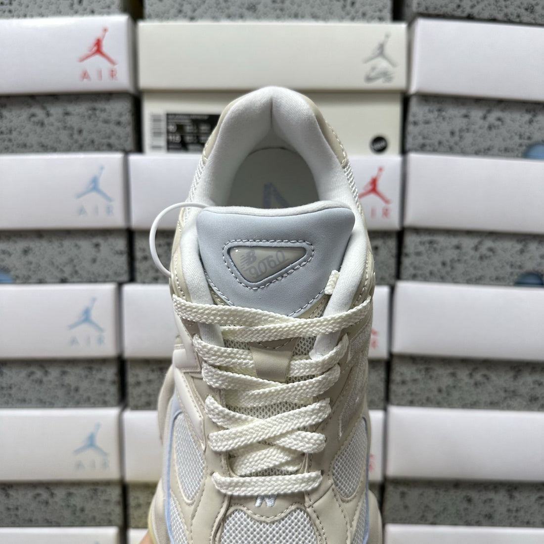 NB 9060 Pastel Sky