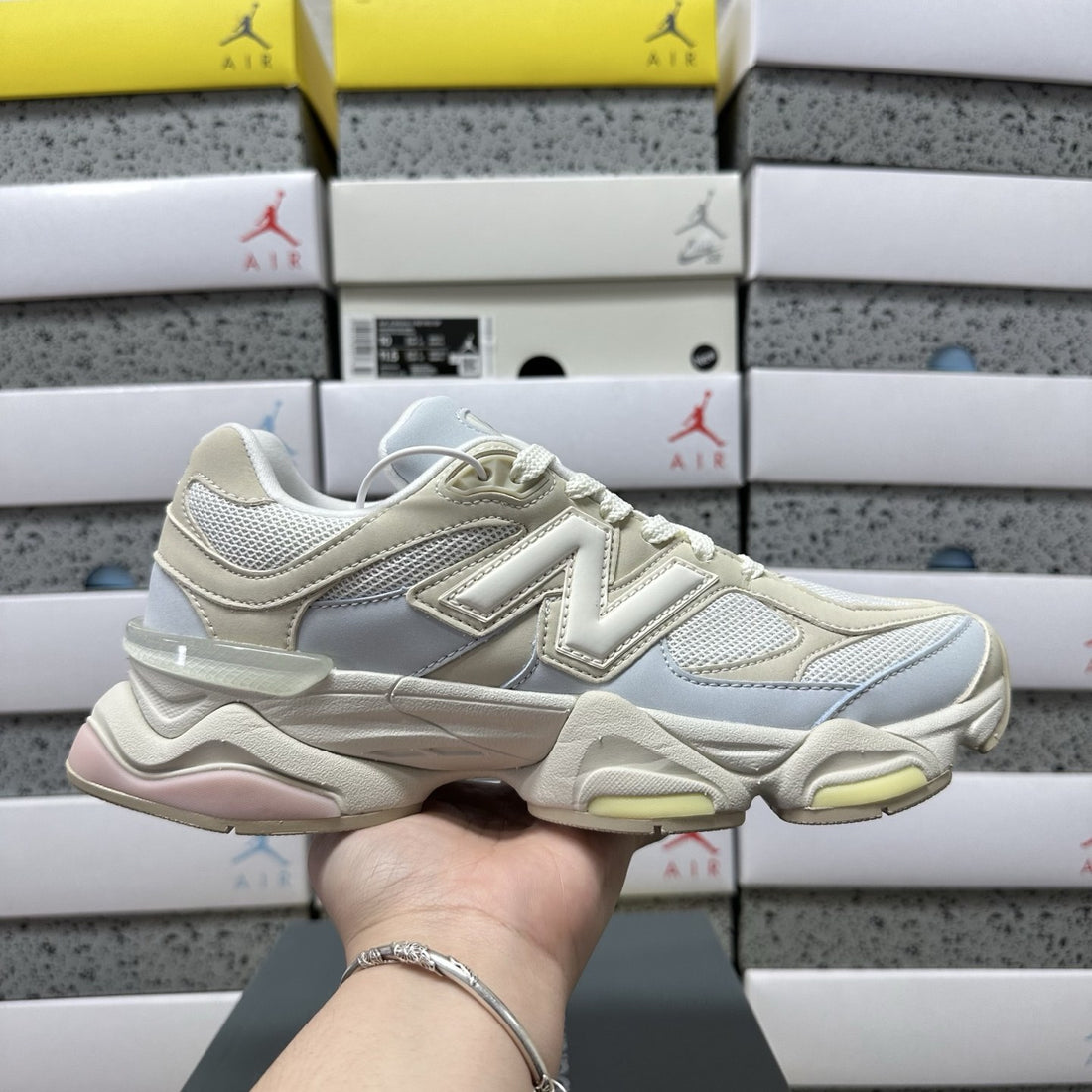 NB 9060 Pastel Sky