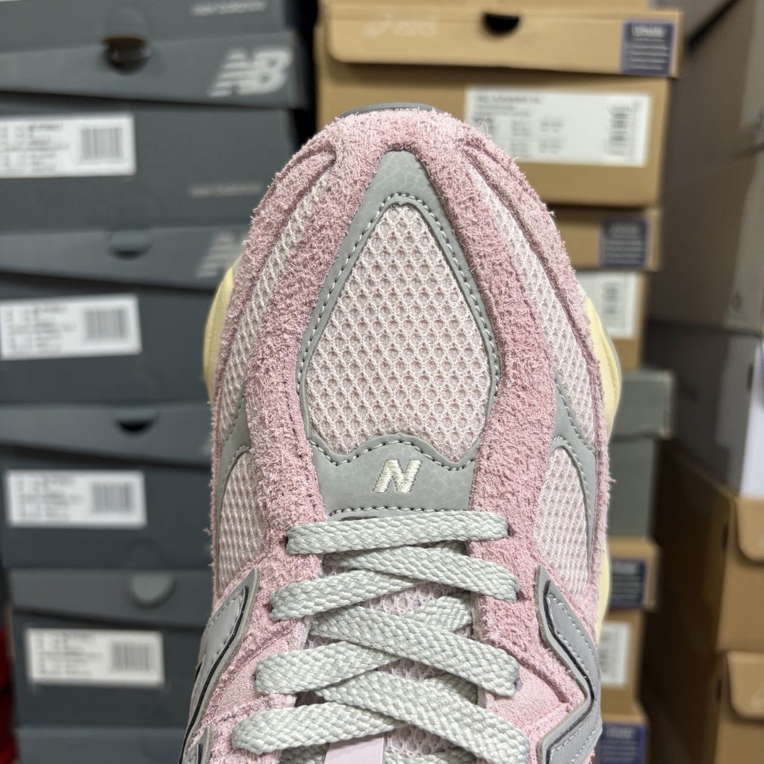 NB 9060 Pink Fuzzy Suede