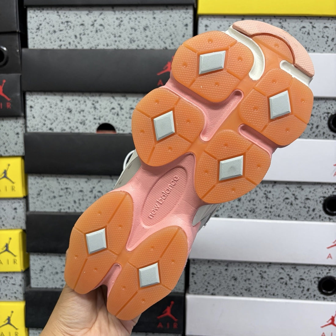 NB 9060 Pink Grey Freshgoods