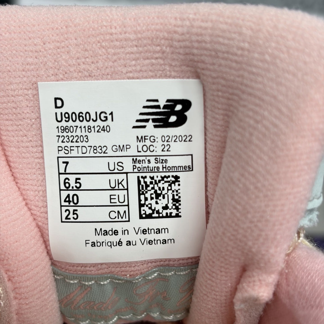NB 9060 Pink Grey Freshgoods