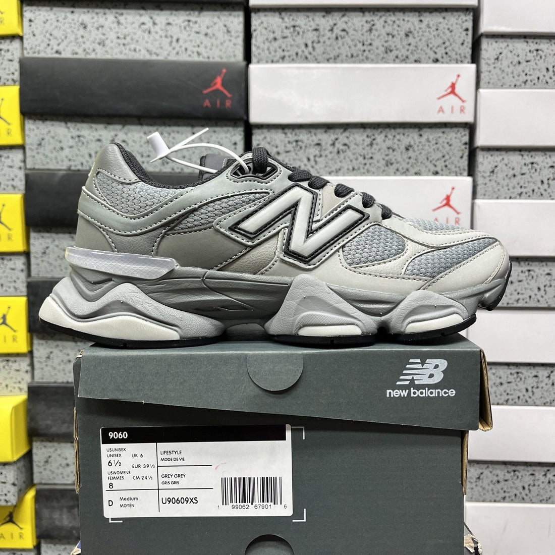 NB 9060 Rain Cloud Grey