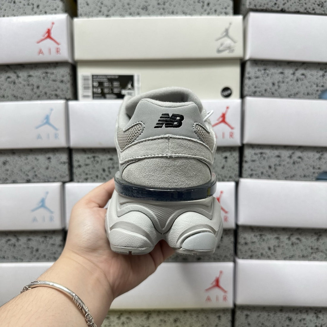 NB 9060 Rain Cloud Silver