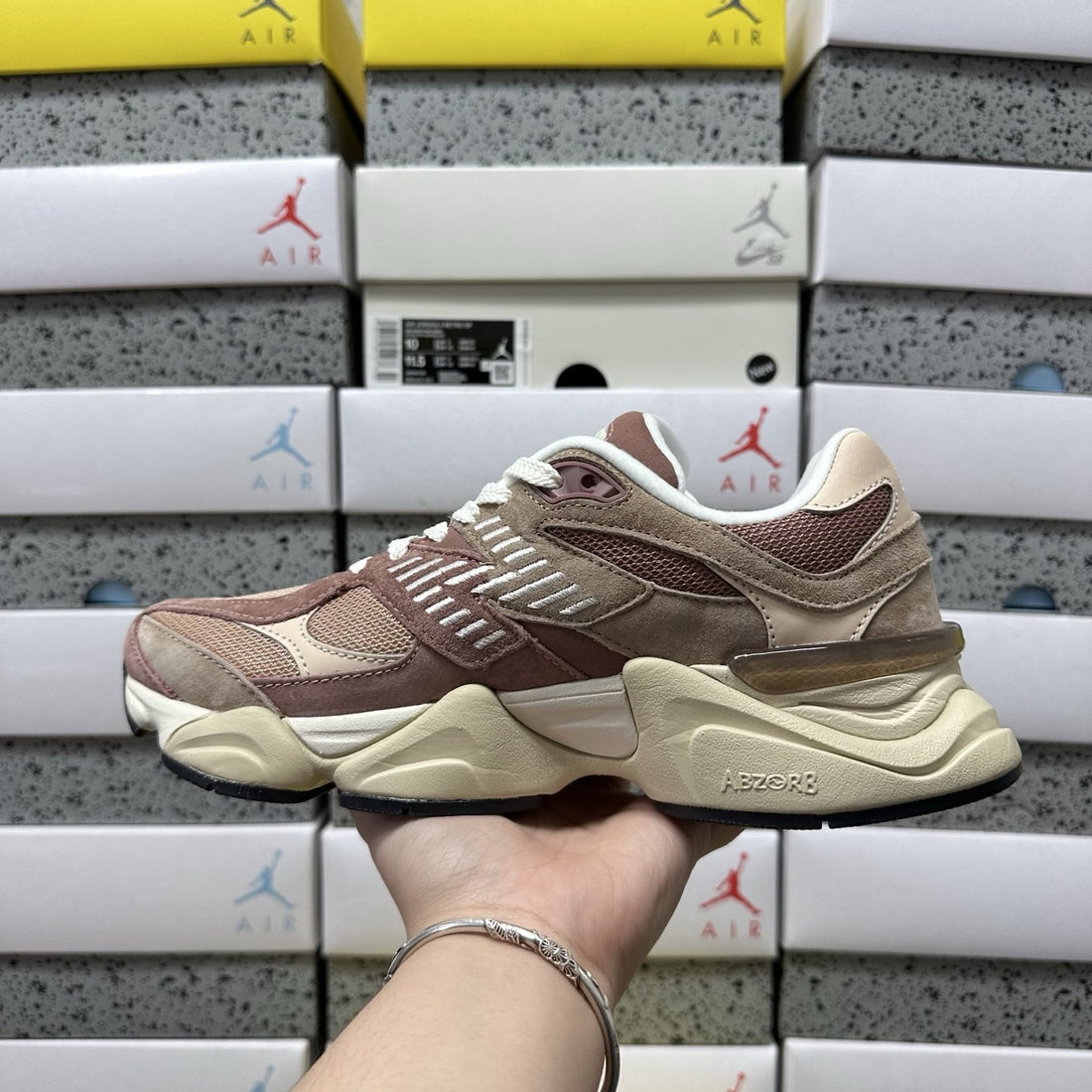 NB 9060 Rose Brown