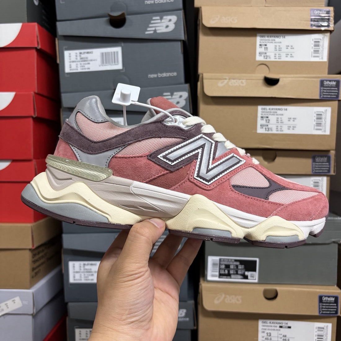 NB 9060 Rose Red Suede