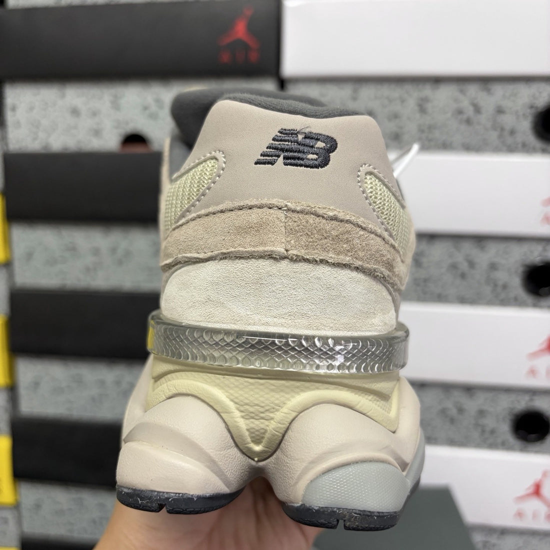 NB 9060 Sand Grey