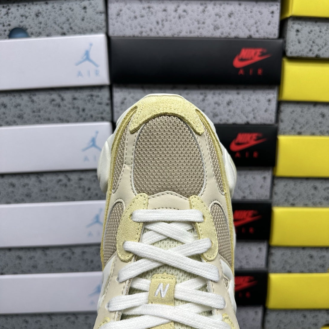 NB 9060 Sand Yellow