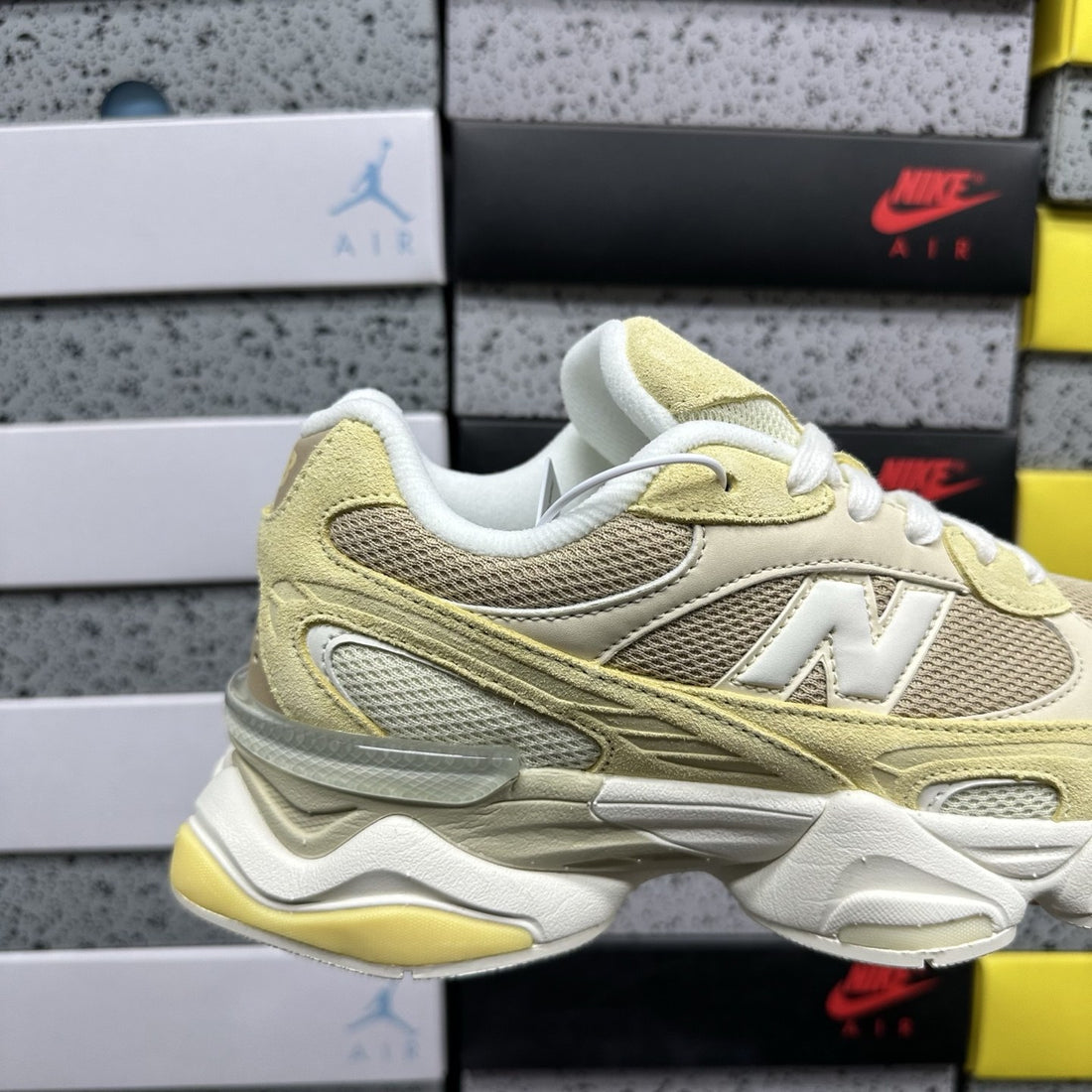 NB 9060 Sand Yellow