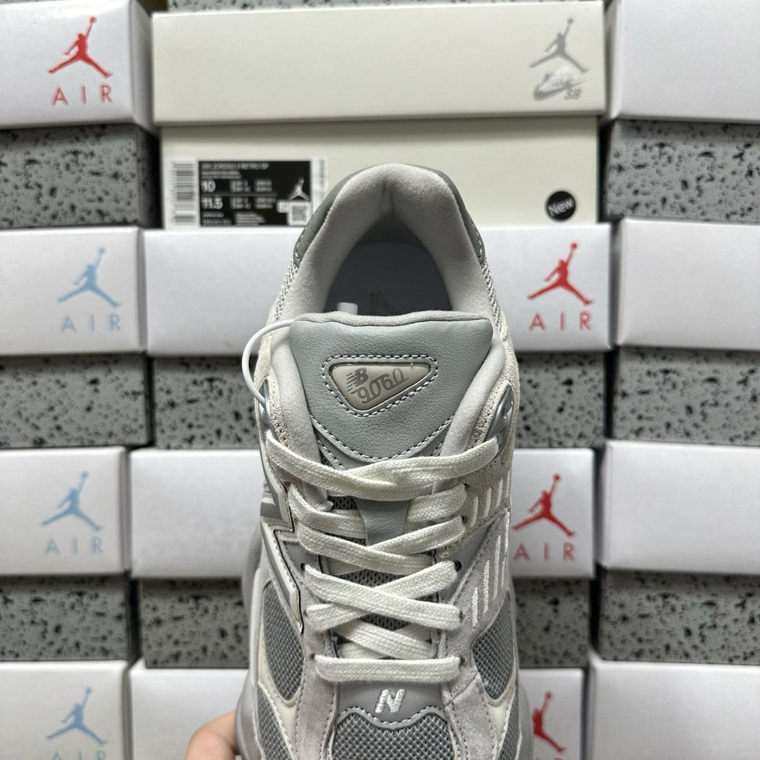 NB 9060 Sea Salt Grey