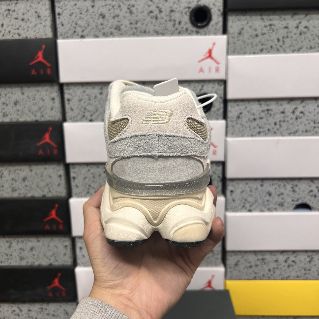 NB 9060 Sea Salt Silver