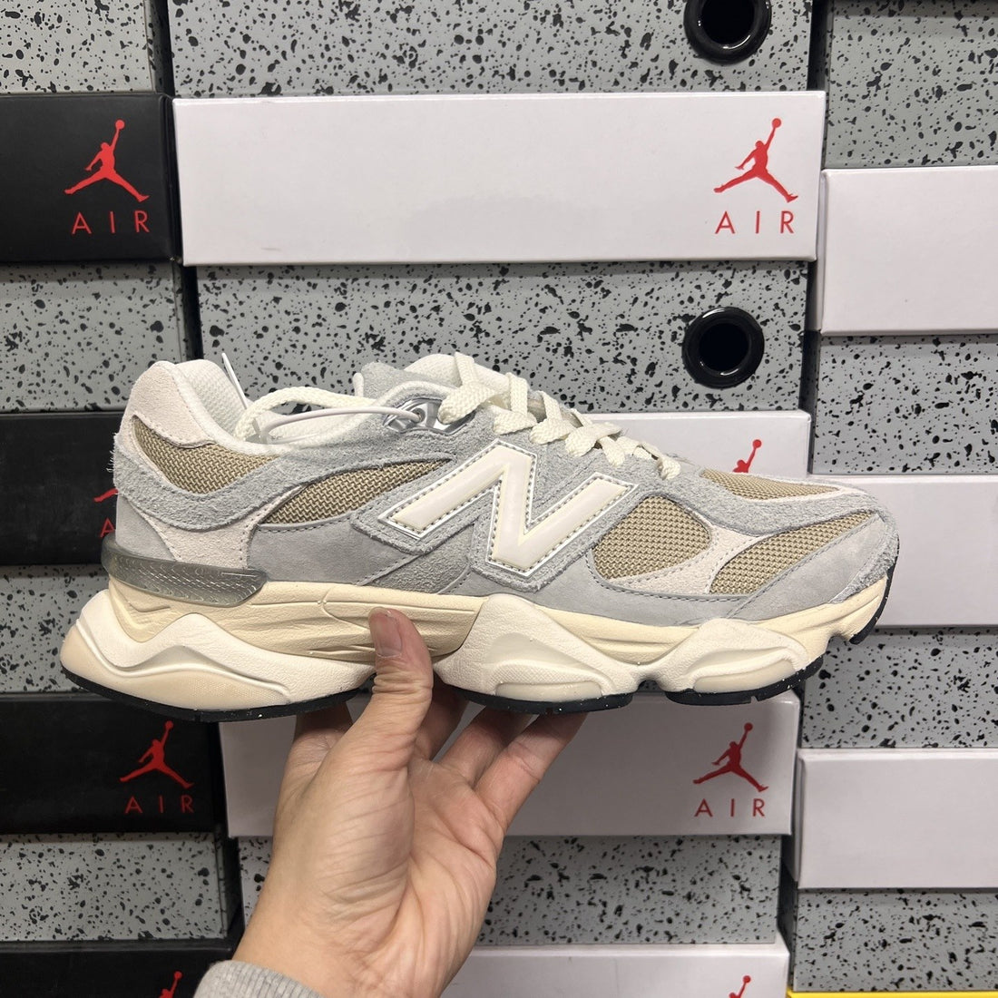 NB 9060 Sea Salt Silver