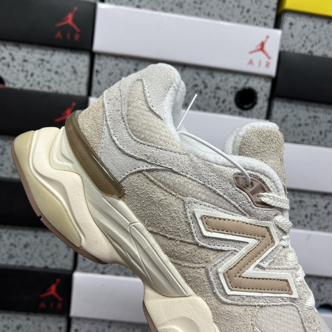 NB 9060 Sea Salt Tan