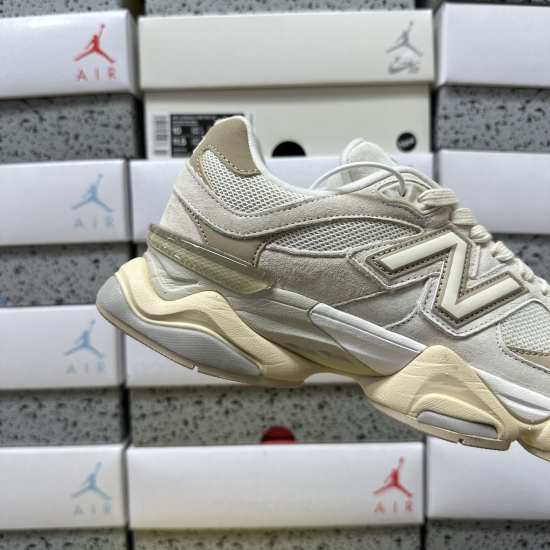 NB 9060 Sea Salt Yellow