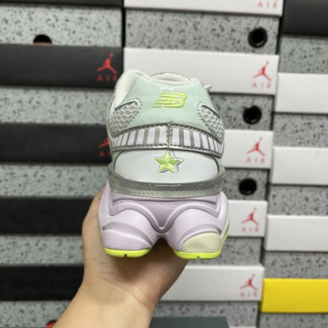 NB 9060 Silver Volt Lilac