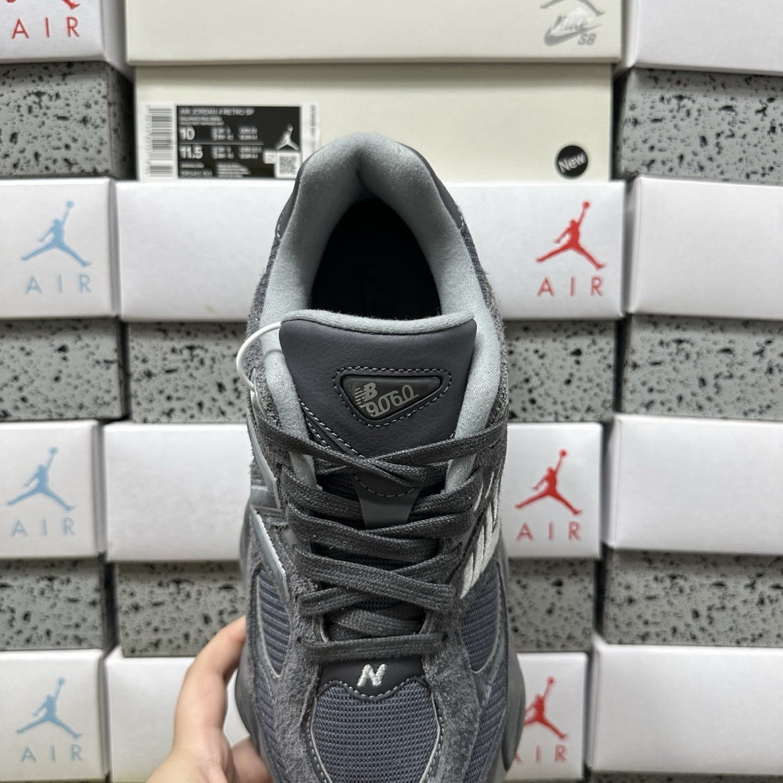 NB 9060 Steel Grey